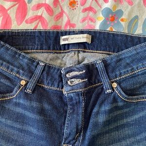 Levi’s 529 Curvy Bootcut Size 10M